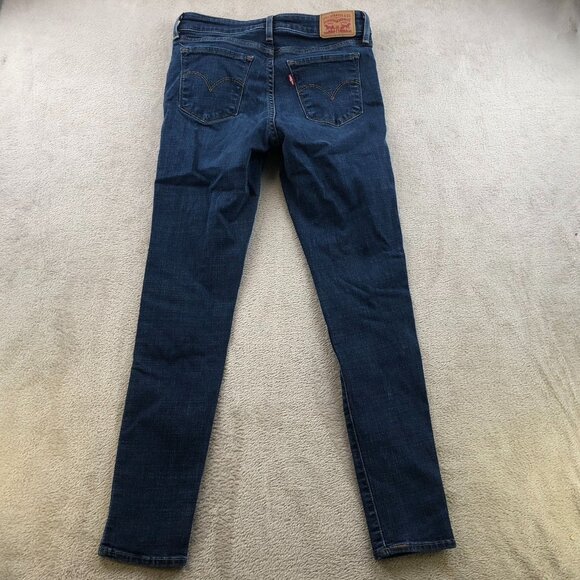Women's Levis Blue Jeans In Excellent Condition - Picture 13 of 13